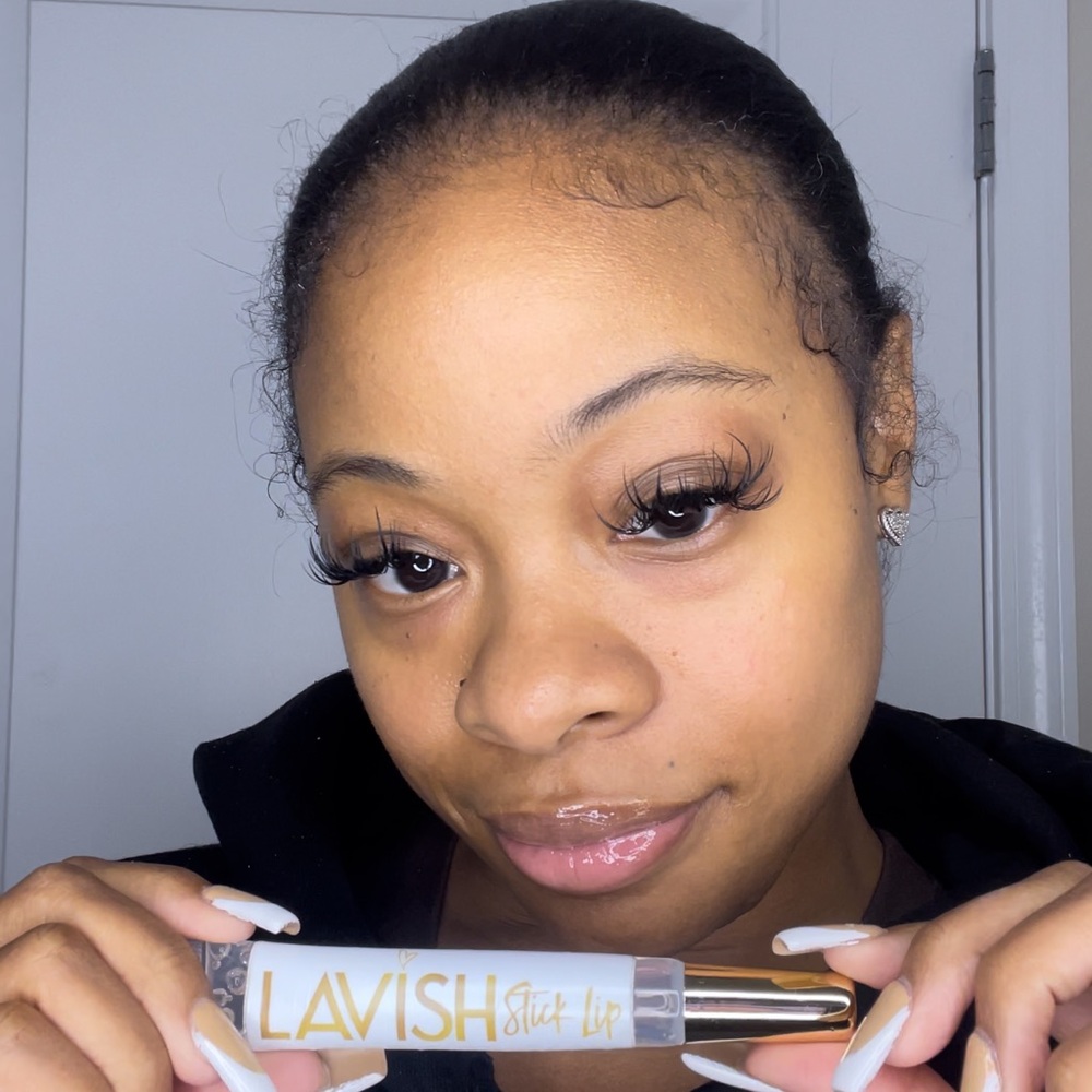 Lavish Stick Lip Shop now Black Friday 2 for 19.99